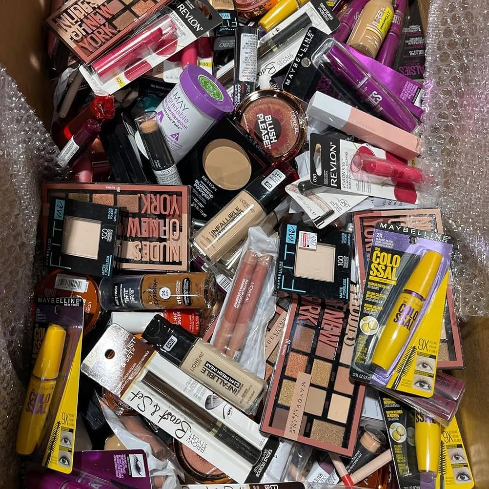 Mixed Makeup Pallet - Image 2